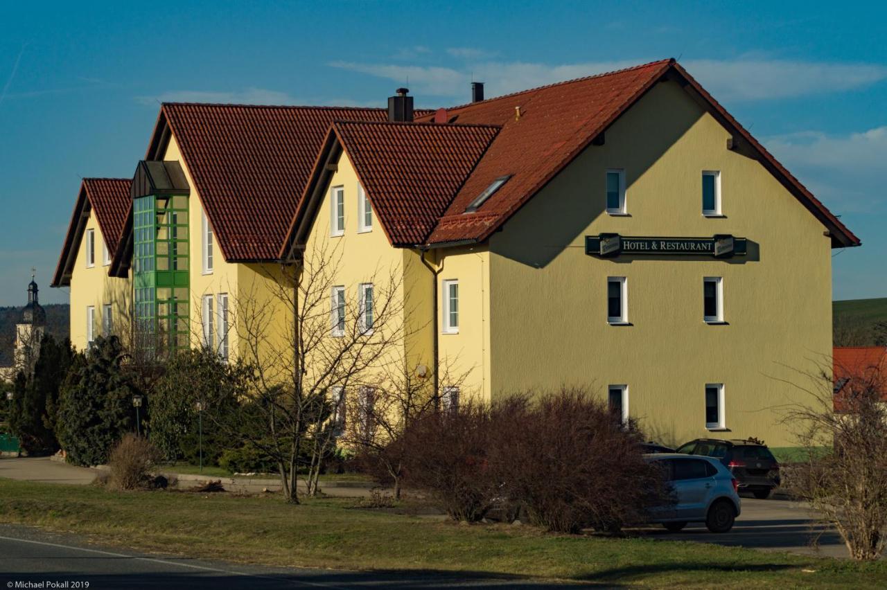 Hotel Wutzler Miesitz Exterior photo